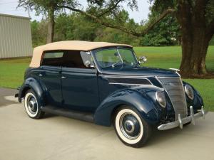Ford DeLuxe Phaeton